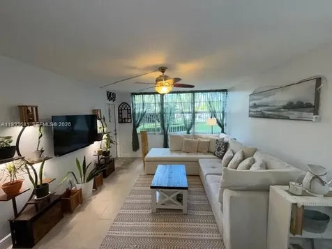 1100 Saint Charles Place Pembroke Pines FL 33026