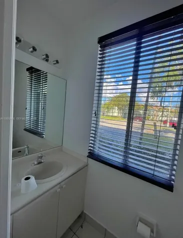 2740 SE 15th Road Homestead FL 33035