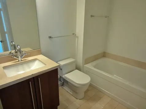 1111 SW 1 Avenue Miami FL 33130