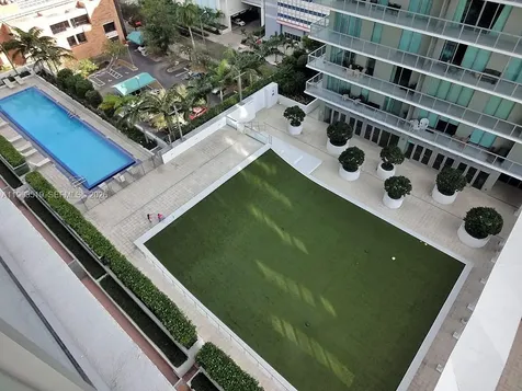 1111 SW 1 Avenue Miami FL 33130