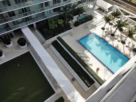 1111 SW 1 Avenue Miami FL 33130