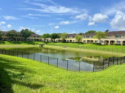 1934 SW 60th Avenue North Lauderdale FL 33068