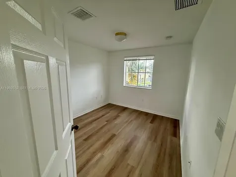 1934 SW 60th Avenue North Lauderdale FL 33068