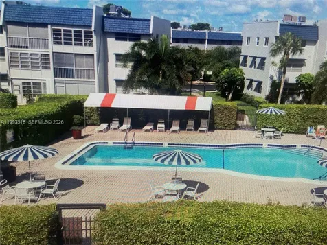 7897 Golf Circle Drive Margate FL 33063