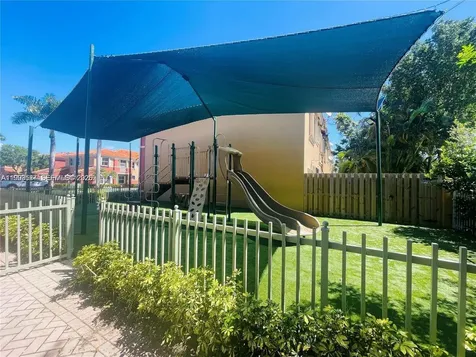 11617 NW 62nd Terrace Doral FL 33178