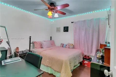 2504 E 7th Street Lehigh Acres FL 33936