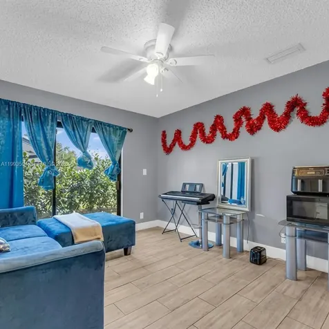 5701 NW 54th Way Tamarac FL 33319