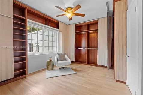 1209 La Mancha Avenue Coral Gables FL 33134