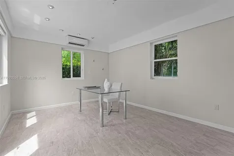 1209 La Mancha Avenue Coral Gables FL 33134