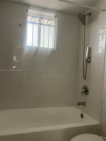 3680 Oak Avenue Miami FL 33133