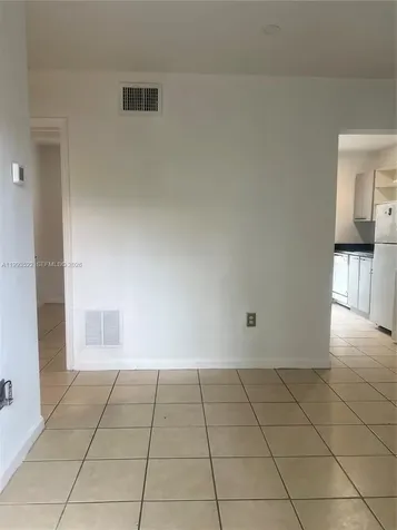 3680 Oak Avenue Miami FL 33133