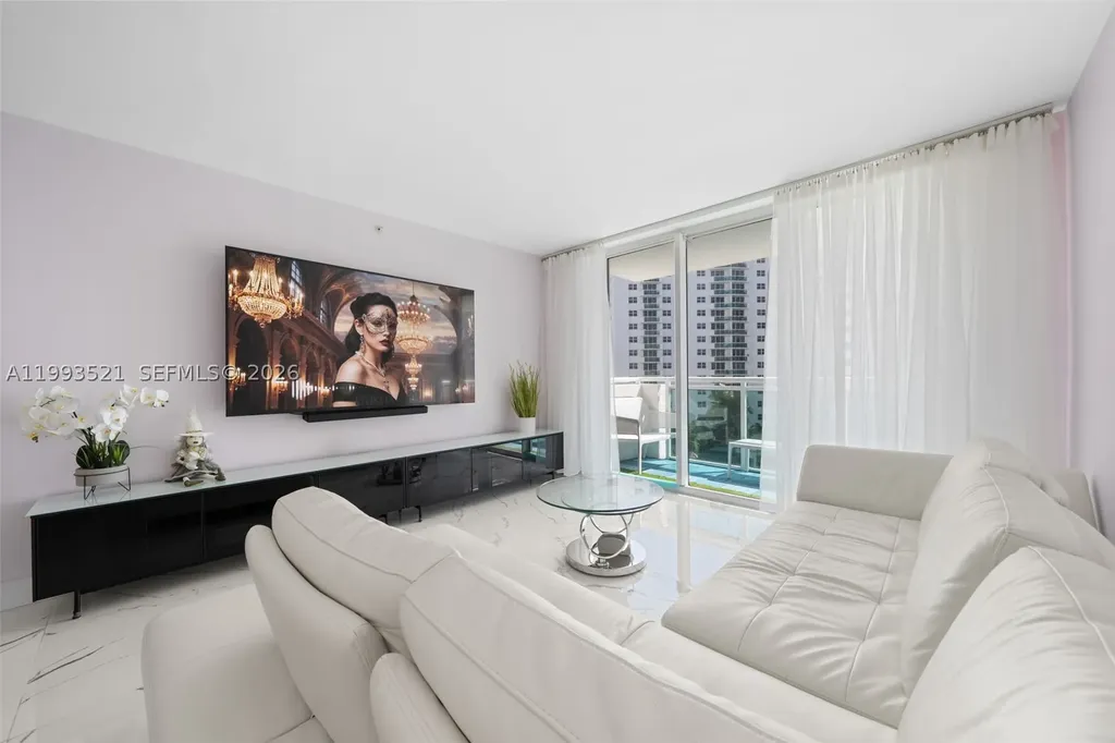 3000 S Ocean Drive Hollywood FL 33019
