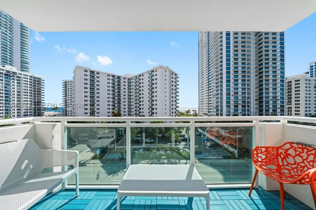 3000 S Ocean Drive Hollywood FL 33019