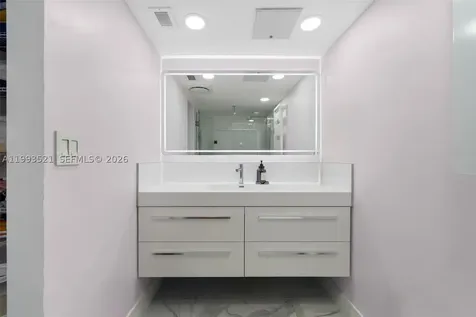 3000 S Ocean Drive Hollywood FL 33019
