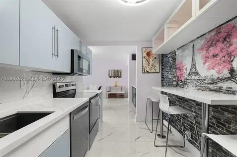 3000 S Ocean Drive Hollywood FL 33019