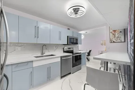 3000 S Ocean Drive Hollywood FL 33019