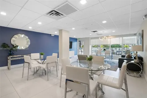 3000 S Ocean Drive Hollywood FL 33019