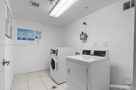3000 S Ocean Drive Hollywood FL 33019