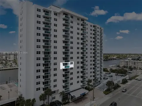 3000 S Ocean Drive Hollywood FL 33019