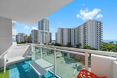3000 S Ocean Drive Hollywood FL 33019