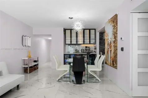 3000 S Ocean Drive Hollywood FL 33019