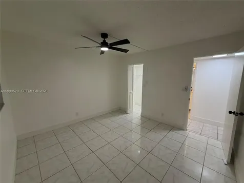 400 Commodore Drive Plantation FL 33325