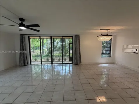 400 Commodore Drive Plantation FL 33325