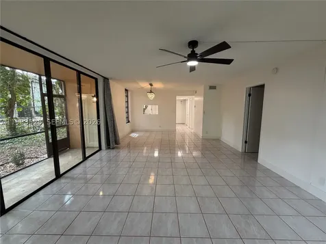 400 Commodore Drive Plantation FL 33325