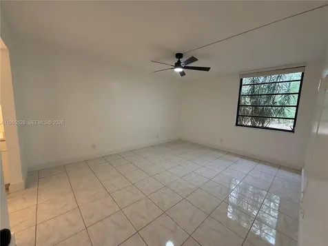 400 Commodore Drive Plantation FL 33325