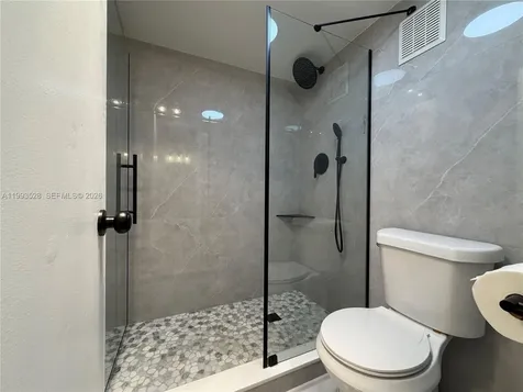 400 Commodore Drive Plantation FL 33325
