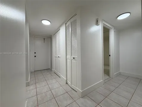 400 Commodore Drive Plantation FL 33325
