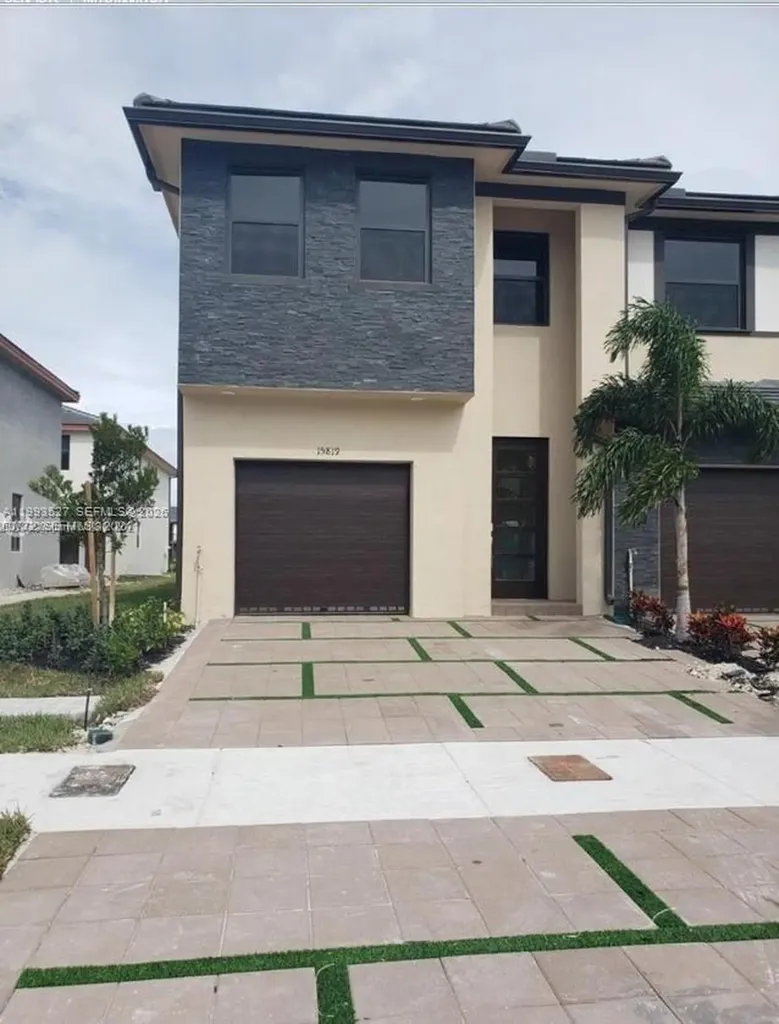15819 NW 91st Court Miami Lakes FL 33018