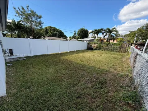 2784 SW 31st Place Miami FL 33133