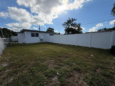 2784 SW 31st Place Miami FL 33133