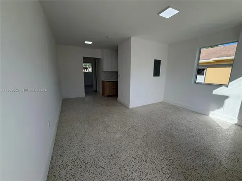 2784 SW 31st Place Miami FL 33133