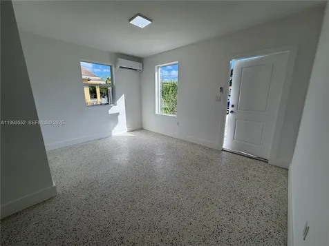 2784 SW 31st Place Miami FL 33133