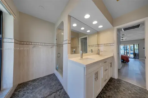 2752 NE 3rd Street Pompano Beach FL 33062