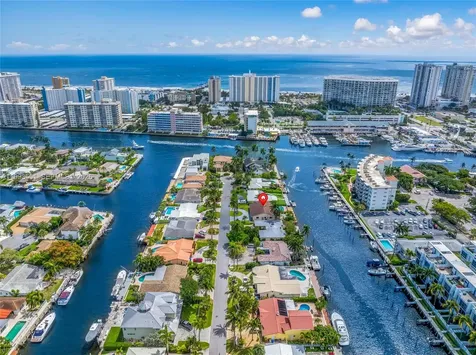 2752 NE 3rd Street Pompano Beach FL 33062