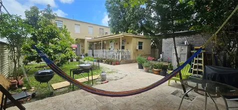 516 SW 7th Court Miami FL 33130