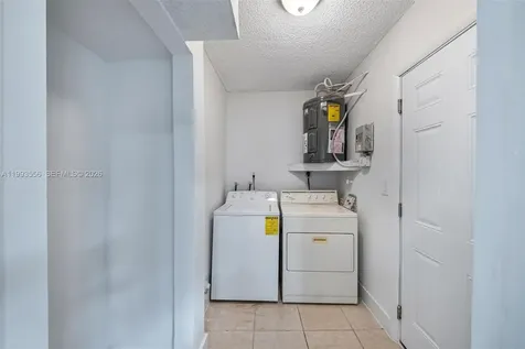 1283 W 42nd Street Hialeah FL 33012