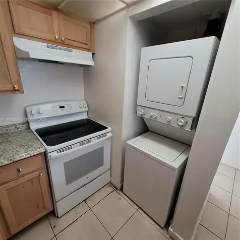 10090 NW 80th Court Hialeah Gardens FL 33016