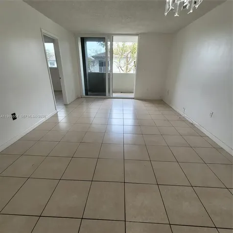 10090 NW 80th Court Hialeah Gardens FL 33016
