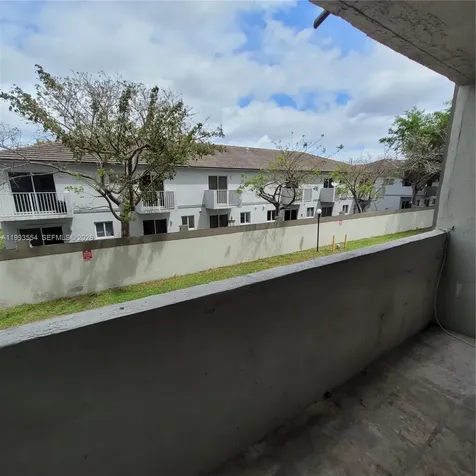 10090 NW 80th Court Hialeah Gardens FL 33016