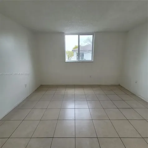 10090 NW 80th Court Hialeah Gardens FL 33016