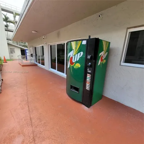 10090 NW 80th Court Hialeah Gardens FL 33016