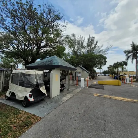 10090 NW 80th Court Hialeah Gardens FL 33016