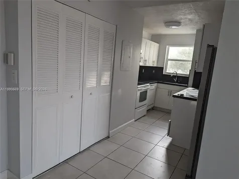 8810 Fontainebleau Boulevard Miami FL 33172