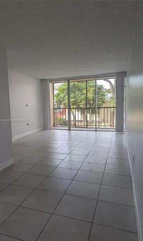 8810 Fontainebleau Boulevard Miami FL 33172