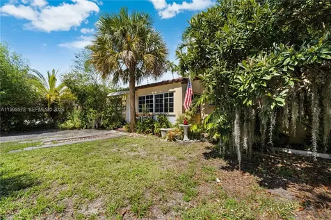 4301 SW 1st Street Miami FL 33134
