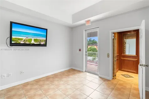 18140 NW 90th Avenue Hialeah FL 33018
